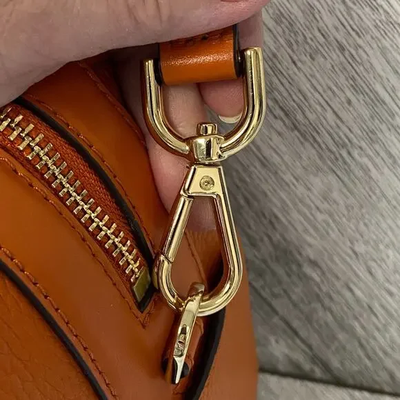 Michael Kors Burnt Orange Leather Bedford Legacy Duffel Satchel Medium $328 New - Picture 7 of 16